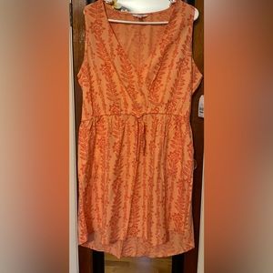 Time and True women’s size L, coral.